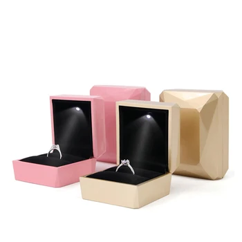 Rombo Formos LED Šviesos Pakabukas, Žiedas Dėžės, Vestuvių Valentino dienos Dovana Karoliai Juvelyrinių dirbinių Pakavimo Atvejais