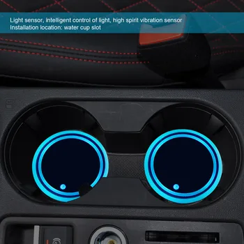 Universalus LED Automobilio Puodelio Laikiklį, RGB Šviesos Kilimėlis Trinkelėmis Gerti Miestelyje Vidaus Apdaila, Automobilių Taurė Mygtukai LED Automobilių Atmosfera Šviesos 153695