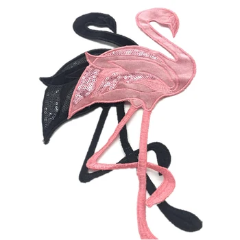Parches Raudona Flamingo Aplikacijos Siuvinėjimo Lopo Drabužius Siūti-Geležies-Dėl evingo Lipdukas Drabužius 1PC
