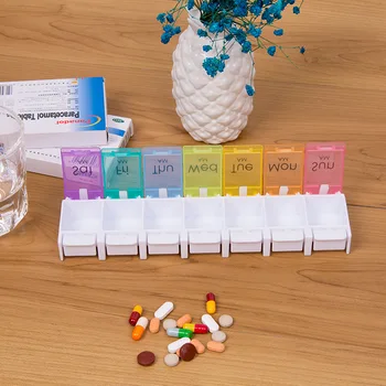 7 dienų tablečių dėžutė, Pianinas push-tipo Medicina tablečių dėžutė Nešiojamų Mygtuką vienos-eilutės juostelių rinkinys Septynių dienų Kasdien vaivorykštė tablečių dėžutė Organizatorius