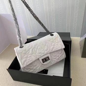 Piniginės ir rankinės prabangos dizaineris 2021 Aukštos klasės 3D Camellia LOGOED Avikailio Grandinės Pečių Krepšiai Moterims maišelį mados piniginės