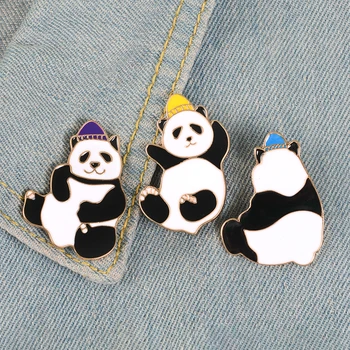 3 spalvų Panda Smeigtukai Panda Su Skrybėlę Atvartas Smeigtukai Gyvūnų Emalio Smeigtukai Emblemos Drabužiai, Krepšiai, Kuprinės Gyvūnų Papuošalai