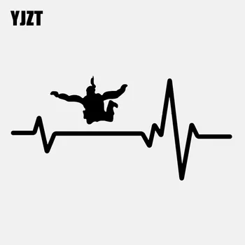 YJZT 16.8 CM*8CM Skydive Moteris Parašiutu Komanda Širdies Vinilo Decal Juoda/Sidabrinė Automobilių Lipdukas C22-1233