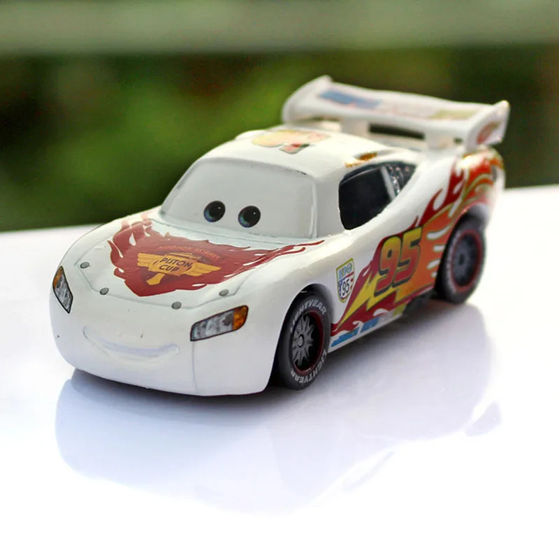 Disney Pixar Cars 3 Žaibas McQueen DocHudson Modelio Automobilių 1:55 Diecast Transporto priemonės Metalo Lydinio Automobilių Vėsioje, Vaikams, Žaislai, Vaikų Dovanų 2