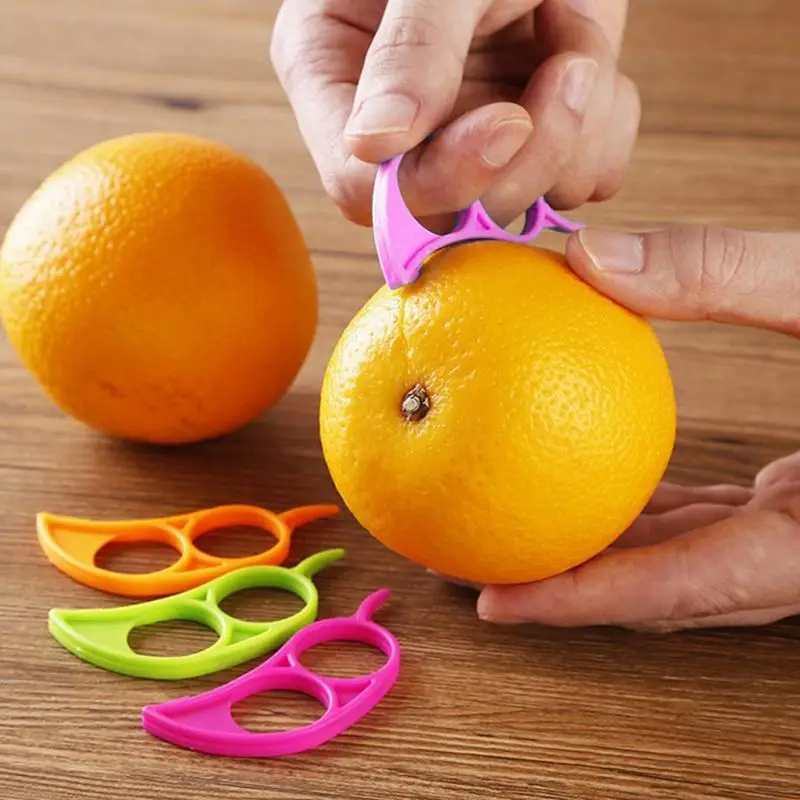 1pcs Dviejų Pirštų Tipas Atidaryti Apelsinų Žievelės Virtuvės Įrankiai, Patogus, Saugus Orange Parer Atsitiktinių Spalvų Skustukas Virtuvės Reikmenys 0