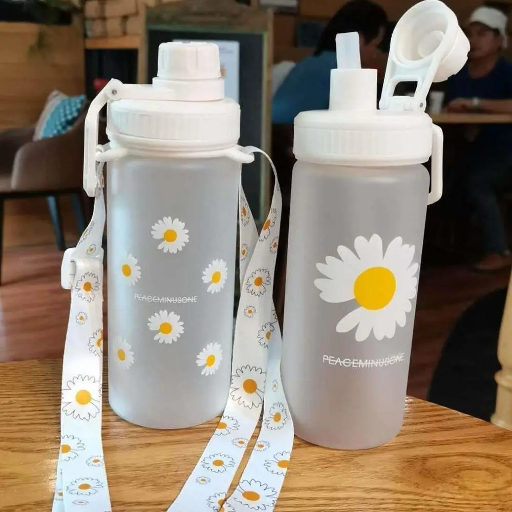 500m Mielas Daisy Plastikinių Vandens Butelių su Šiaudų Nešiojamų Aišku, Matinio Vandens Butelis Studentams Geriamojo Taurės BPA Free 3
