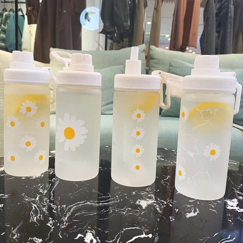 500m Mielas Daisy Plastikinių Vandens Butelių su Šiaudų Nešiojamų Aišku, Matinio Vandens Butelis Studentams Geriamojo Taurės BPA Free 5