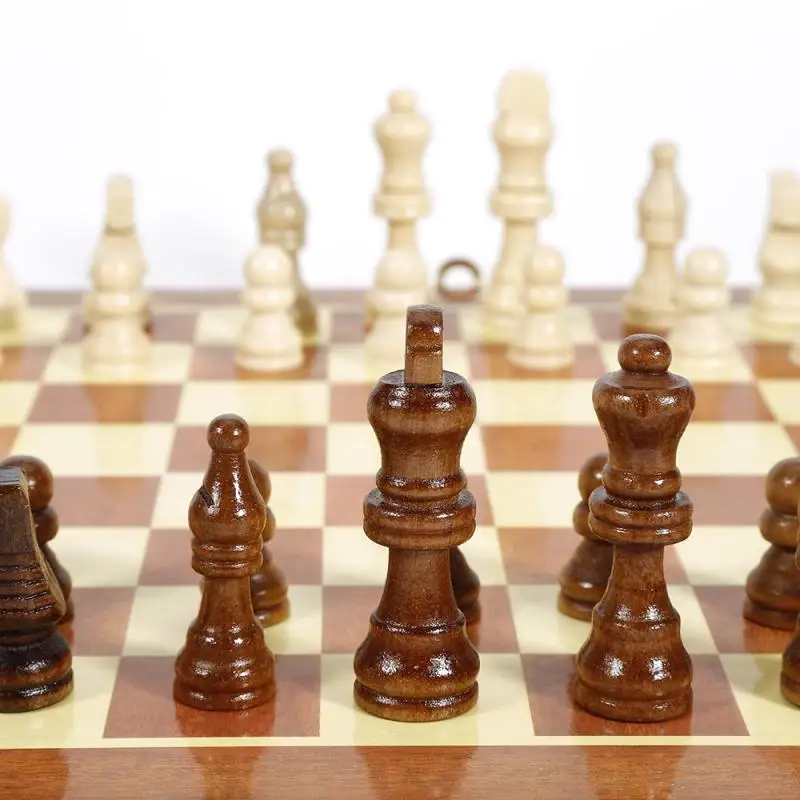 34x34cm Folable Mediniai Tarptautinės Šachmatų Lankstymo Tarptautinės Šachmatų Rinkinį Nešiojamų Šachmatų stalo Žaidimas, skirtas Kelionės, Kelionės Vaikams, Dovanos 5