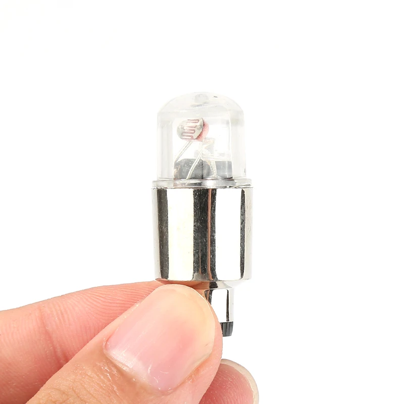 4Pcs Aliuminio Lydinio Vožtuvo Dangčio Dviračių Padangos Oro Vožtuvo Dangčio LED Šviesos Spalvinga Mirksi Saugos Įspėjamoji Lemputė Jojimo Įranga 1