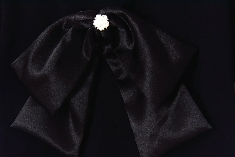 Prabangos Prekės ženklo Dizaineris Megztų Megztinių Moterims, O Kaklo Perlų, Deimantų Mygtuką Lankas trumpomis Rankovėmis Megzti Megztinis 3