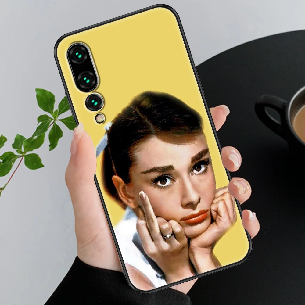 Audrey Hepburn Telefoną atveju Huawei P Mate P10 P20 30 P40 10 20 Smart Z Pro Lite 2019 juodas minkštas viršelis silikoniniu Dėklu mados 2
