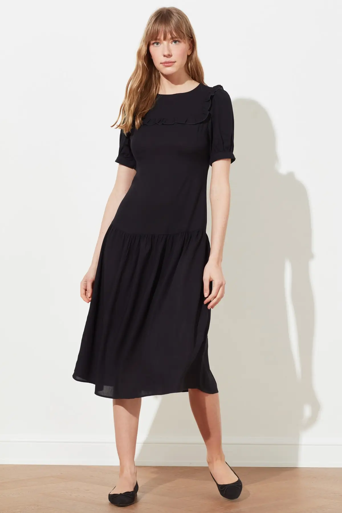 Trendyol Short-Sleeve Dress TWOSS21EL0534 0
