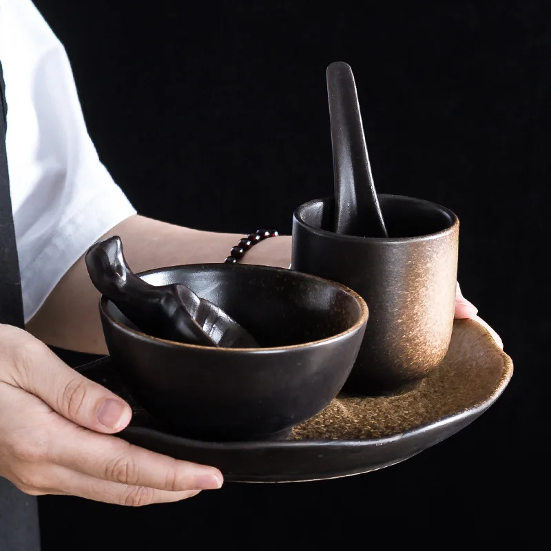 Japoniško stiliaus keramikos miltų, vieno asmens maistui vienam asmeniui nustatyti, dubenys, šaukštai, puodeliai, vakarienė plokštės keturis ar penkis hou 3