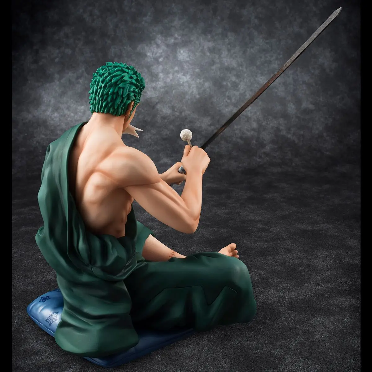 17cm Japonijos Anime Pav Roronoa Zoro Statulėlės, Gatavų Prekių PVC Sėdi Versija Statulėlės Kolekcijos Modelis Žaislai Figura 3