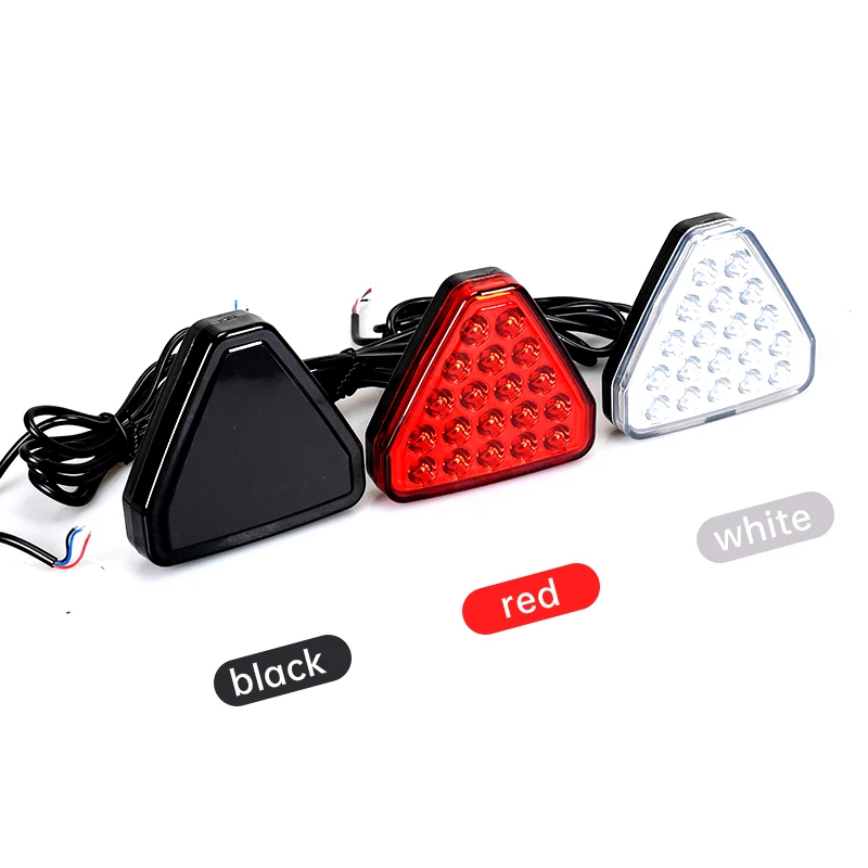 LED Automobilių Stabdžių Uodegos Šviesos Trikampis Raudona Lemputė, Atbulinės Flash Įspėjimo Rūko žibintai Anti-susidūrimo Automobilis Signalo Lemputė Universalūs Priedai 2